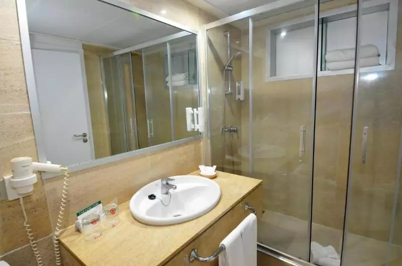 オーシャンビューデラックスルーム, Pullman Oceanview Sanya Bay Resort & Spa