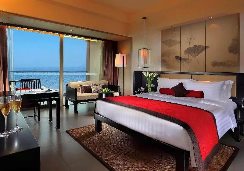 キングサイズベッドのスタンダードルーム, Pullman Oceanview Sanya Bay Resort & Spa