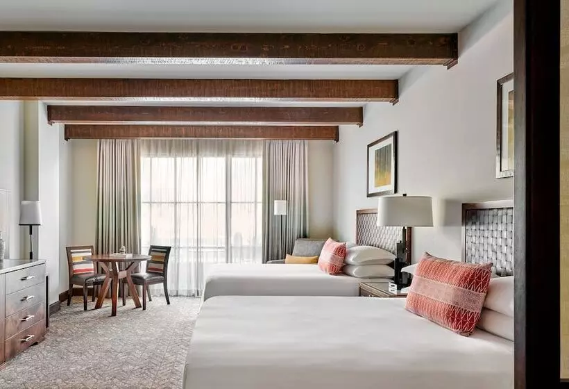 ２ダブルベッドのスタンダードルーム, The Ritzcarlton, Dove Mountain