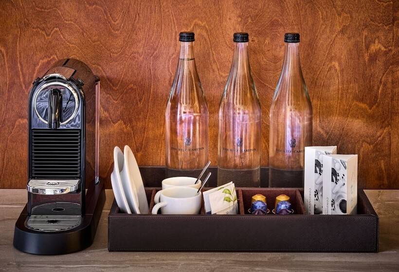 适合残疾人士使用的带双人床的标准间, The Ritzcarlton, Dove Mountain