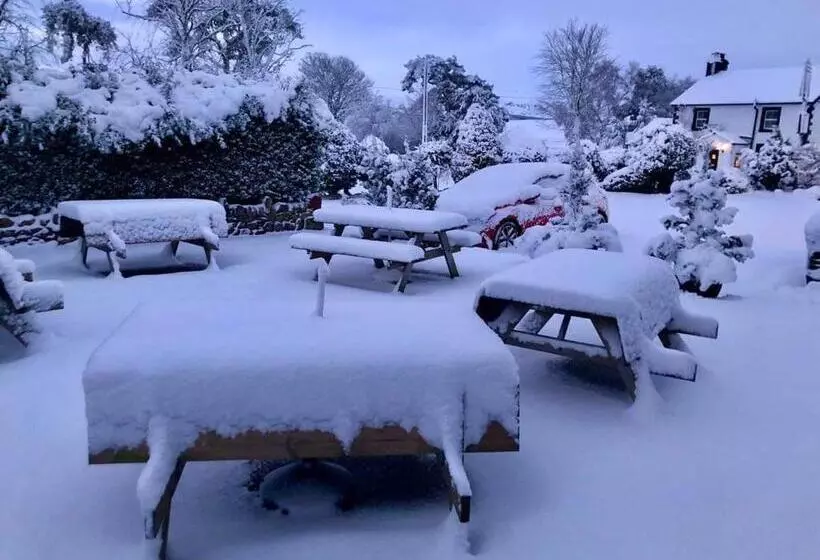 Standard Yhden Hengen Huone, Troutbeck Inn