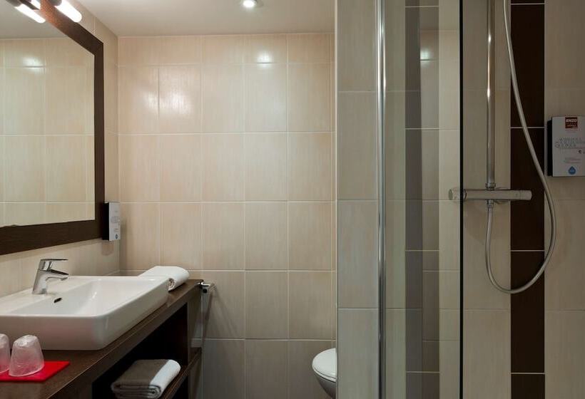 Номер Стандарт, Enzo Hotels Thionville By Kyriad Direct