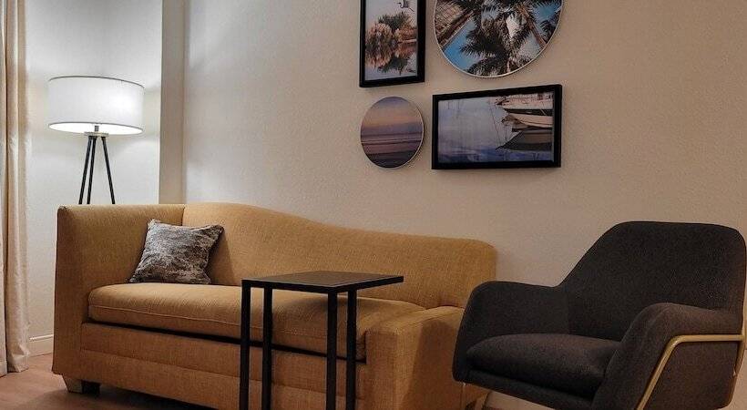 Студия Стандарт Двуспальная Кровать, Hampton Inn & Suites Miami/brickelldowntown