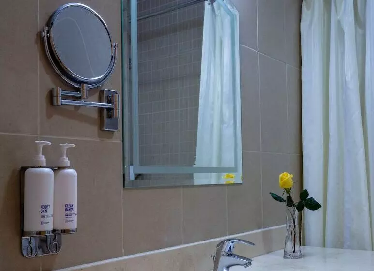 اتاق لوکس, Kingsgate Hotel Doha By Millennium Hotels