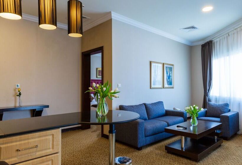 سوییت لوکس, Kingsgate Hotel Doha By Millennium Hotels