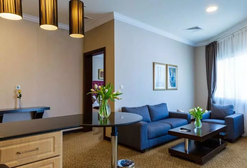 سوییت لوکس, Kingsgate Hotel Doha By Millennium Hotels