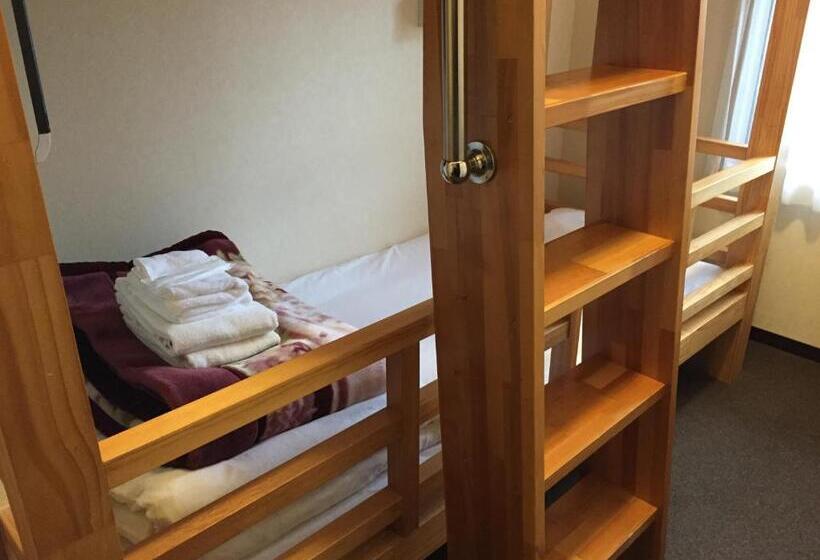 スタンダードルーム, Palace Japan