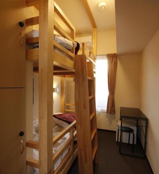 スタンダードルーム, Palace Japan