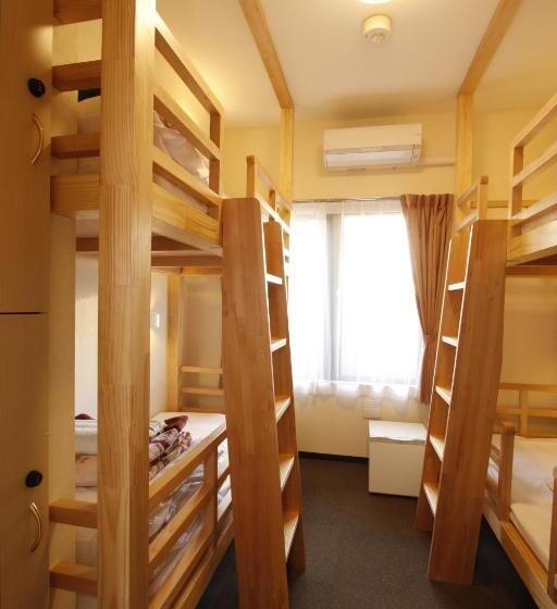 اتاق استاندارد چهار تخته, Palace Japan