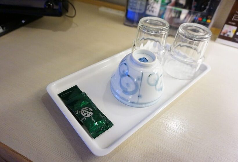 Номер Стандарт, Route Inn Hakataeki Minami