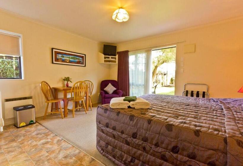 סטודיו סטנדרטי פנימי, Arrow Motel Apartments