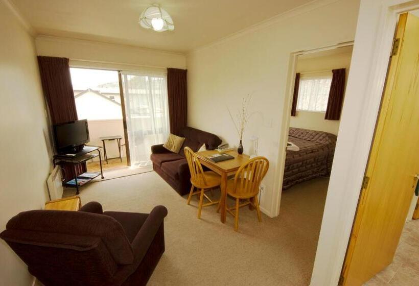 דירת חדר, Arrow Motel Apartments