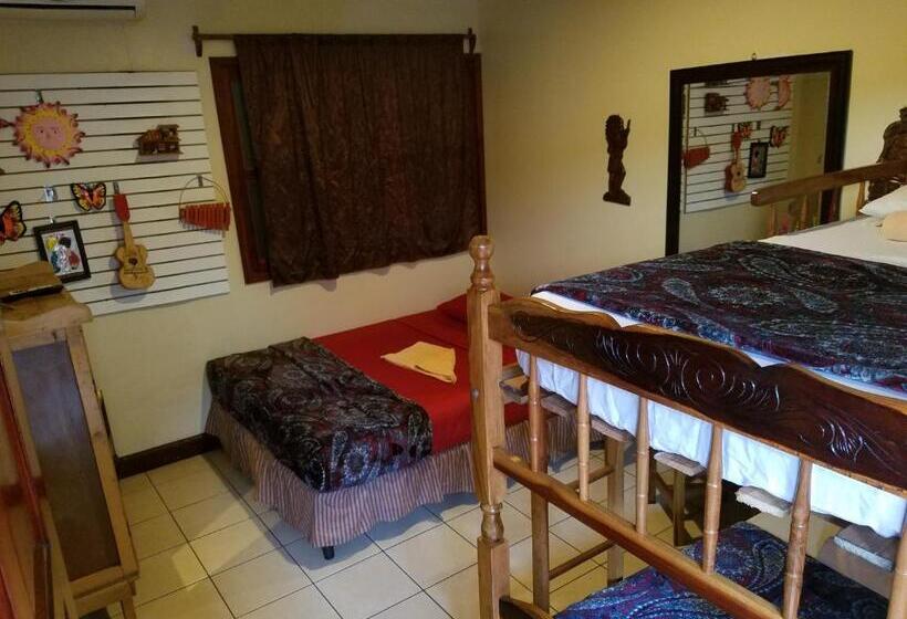 اتاق کلاسیک چهارنفره, Art Hotel Managua Nicaragua