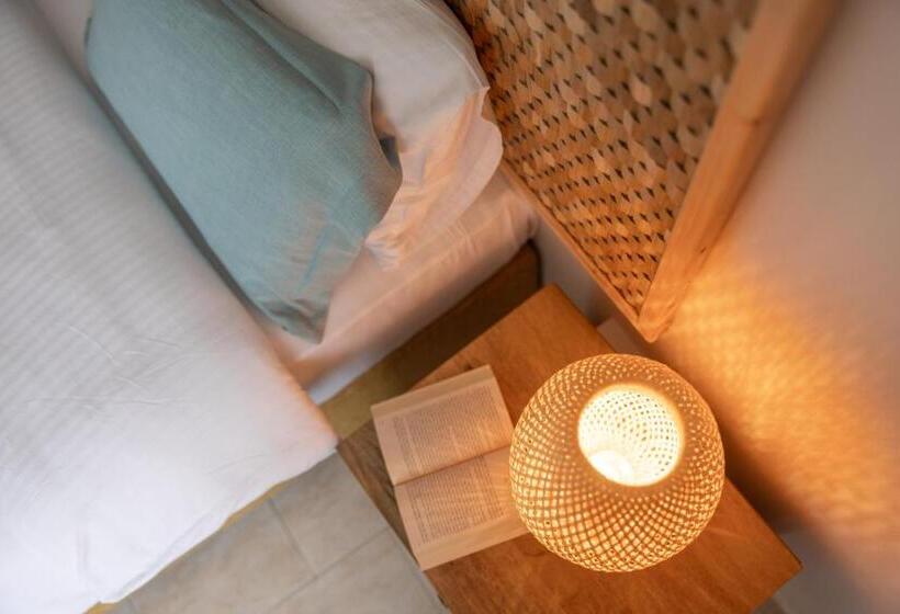 اتاق پرمیوم با چشمانداز دریا, Cavo Marelia