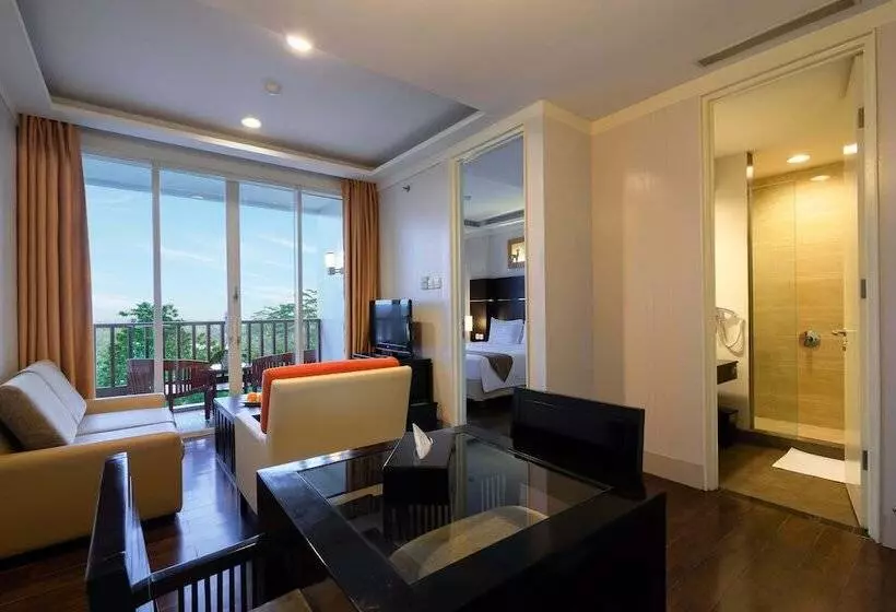 آپارتمان 1 خوابه با چشم‌انداز استخر, Aston Bogor Hotel And Resort
