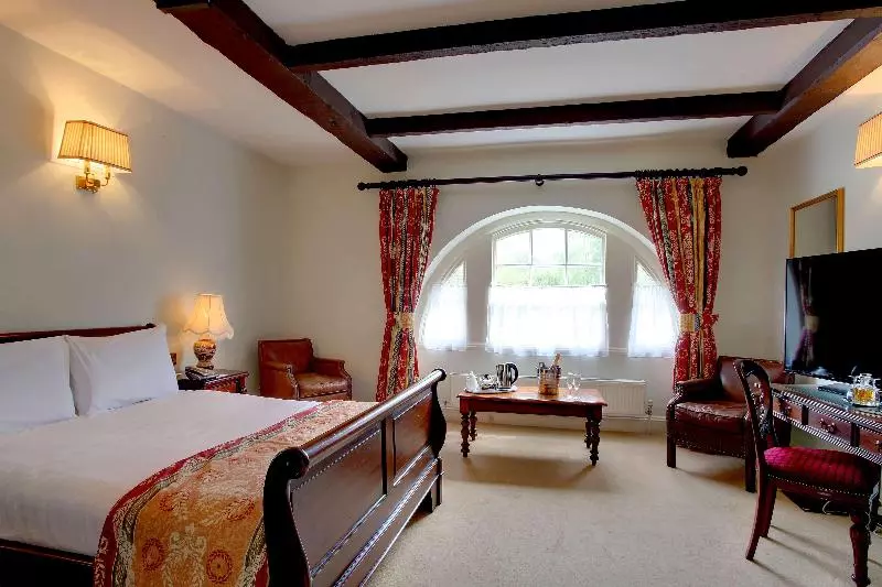 آپارتمان 1 خوابه با چشم‌انداز استخر, Aston Bogor Hotel And Resort