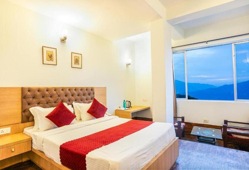 סוויטה אקזקיוטיב, Blue Poppy