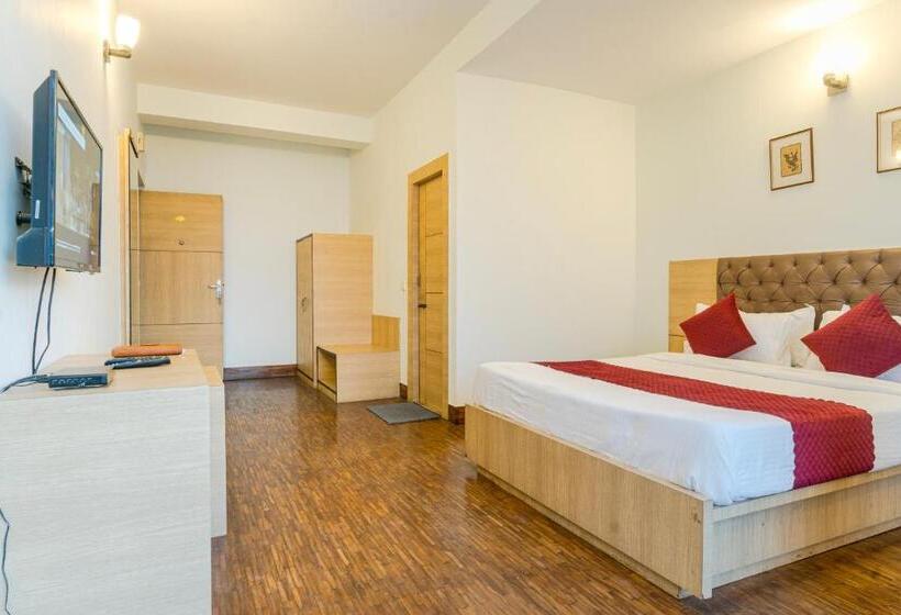 סוויטה אקזקיוטיב, Blue Poppy