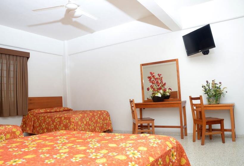 스탠다드 트리플 룸, Delfines   A 2 Calles Del Acuario Veracruz