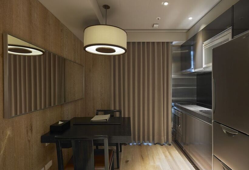 اتاق استاندارد, Gloria Residence