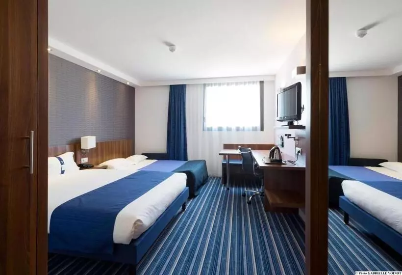 اتاق خانوادگی, Holiday Inn Express Montpellier   Odysseum, An Ihg