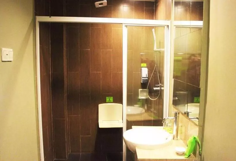 Familiesuite, Maxonehotels.com At Sabang