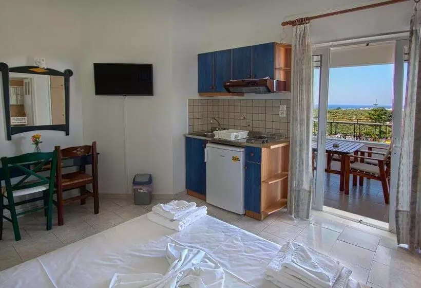 استودیوی استاندارد, Pinelopi Apartments