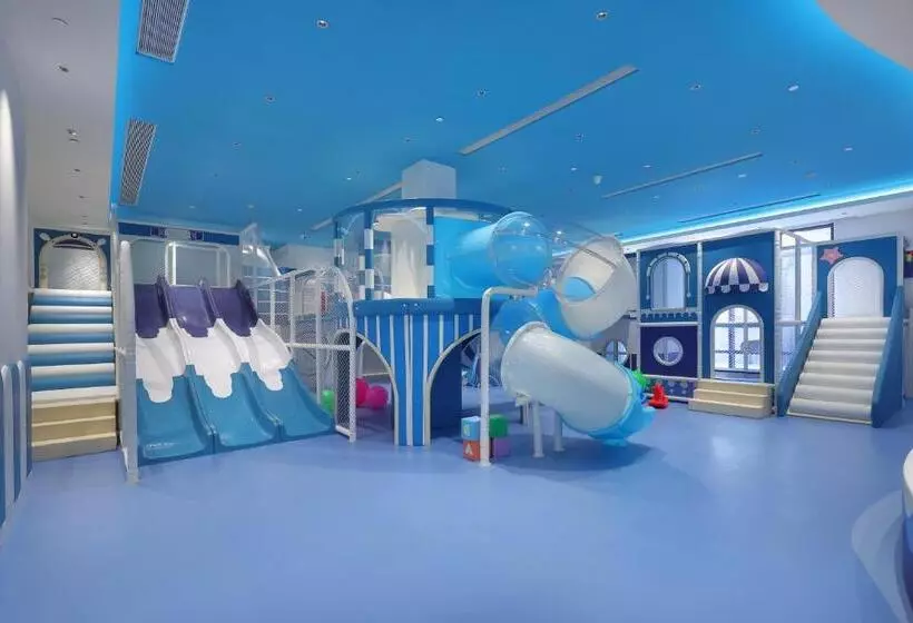 キングサイズベッドのデラックスルーム, Seaview Resort Xiamen