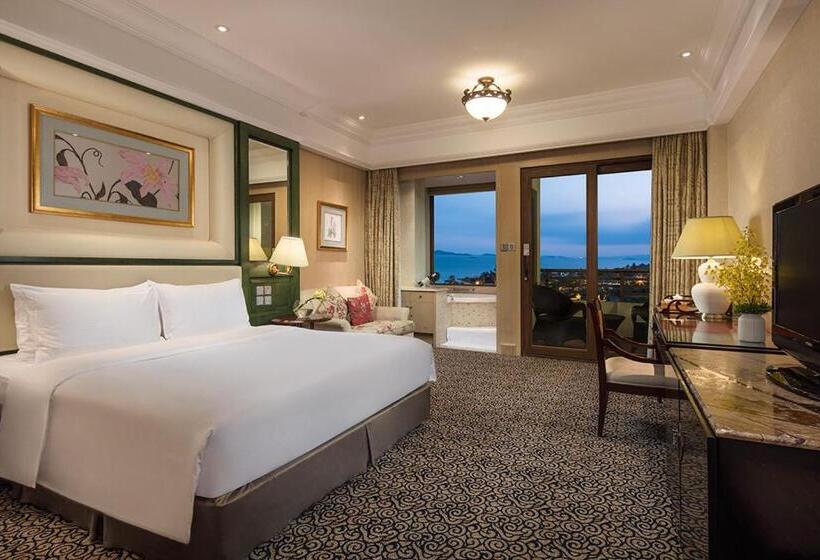 Номер Executive Кровать Кинг, Seaview Resort Xiamen
