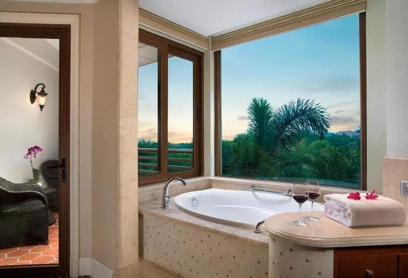 キングサイズベッドのスーペリアルーム, Seaview Resort Xiamen