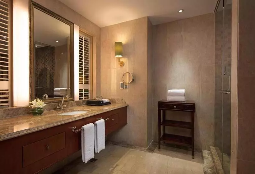 キングサイズベッドのスーペリアルーム, Seaview Resort Xiamen