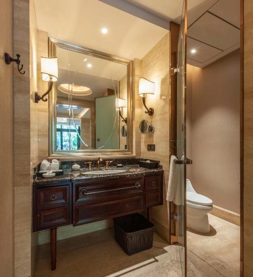 סוויטה דלוקס, Seaview Resort Xiamen