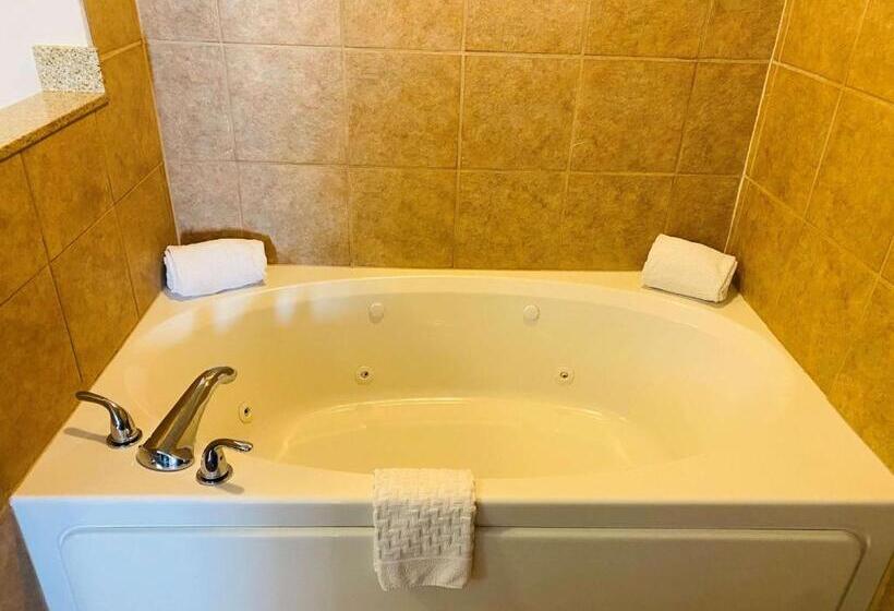 キングサイズベッドのスイートルーム, Best Western Legacy Inn & Suites Beloit/south Beloit