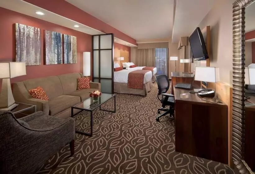 سوئیت برای معلولان, Best Western Premier Ivy Inn & Suites