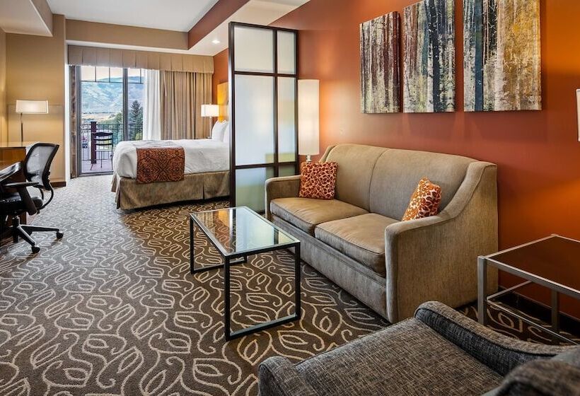 סוויטה מותאמת לאדם עם מוגבלויות, Best Western Premier Ivy Inn & Suites