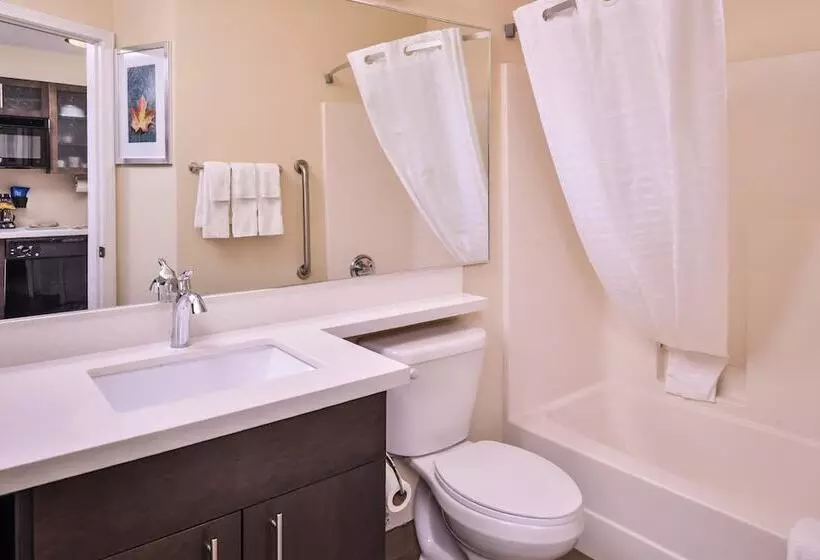 スイート, Candlewood Suites Kansas City, An Ihg