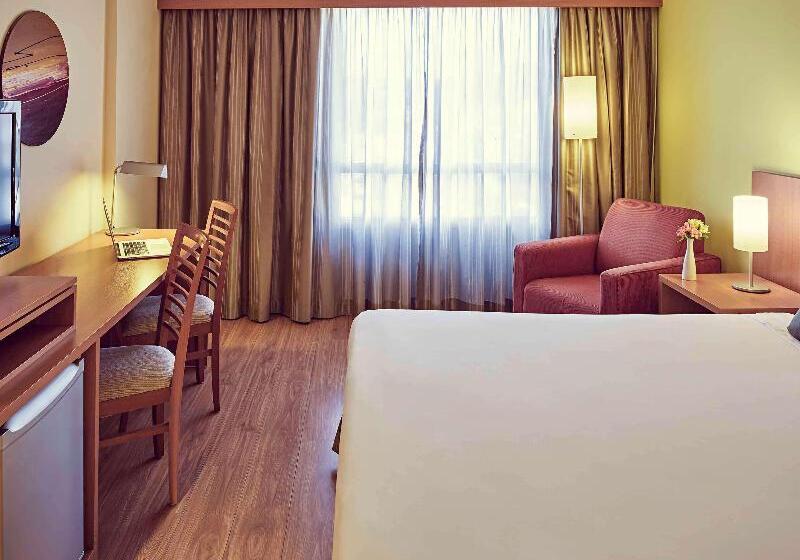 Люкс 2 Спальни, Candlewood Suites San Diego, An Ihg