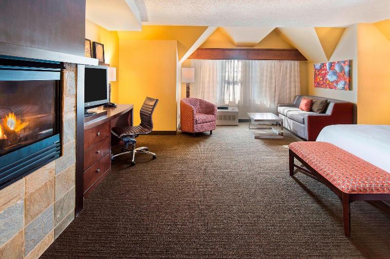 غرفة قياسية سرير كينج, Courtyard Marriott Lake Placid