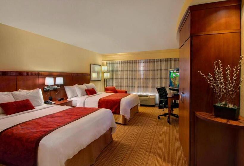 标准间, Courtyard By Marriott Madison East