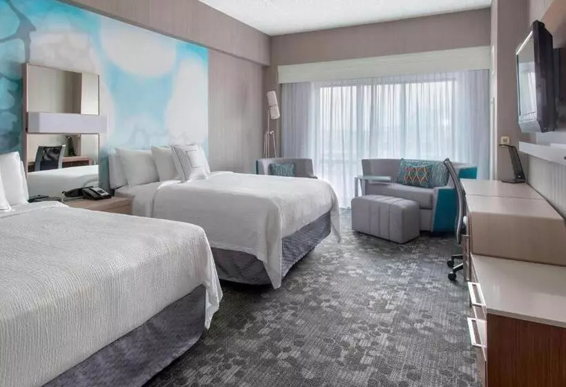 اتاق لوکس, Courtyard By Marriott Newark Elizabeth