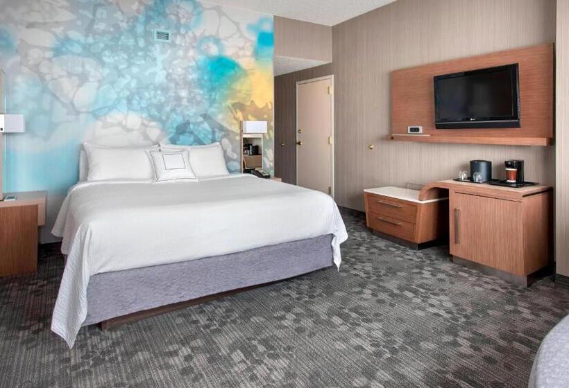 غرفة قياسية سرير كينج لذوى الإحتياجات الخاصة, Courtyard By Marriott Newark Elizabeth