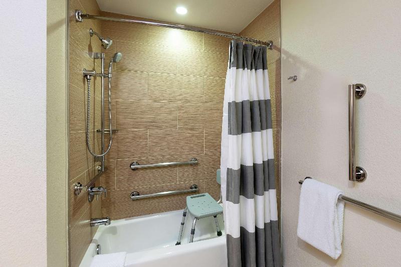 스탠다드 룸 풀장 전망, Doubletree By Hilton Hotel Galveston Beach