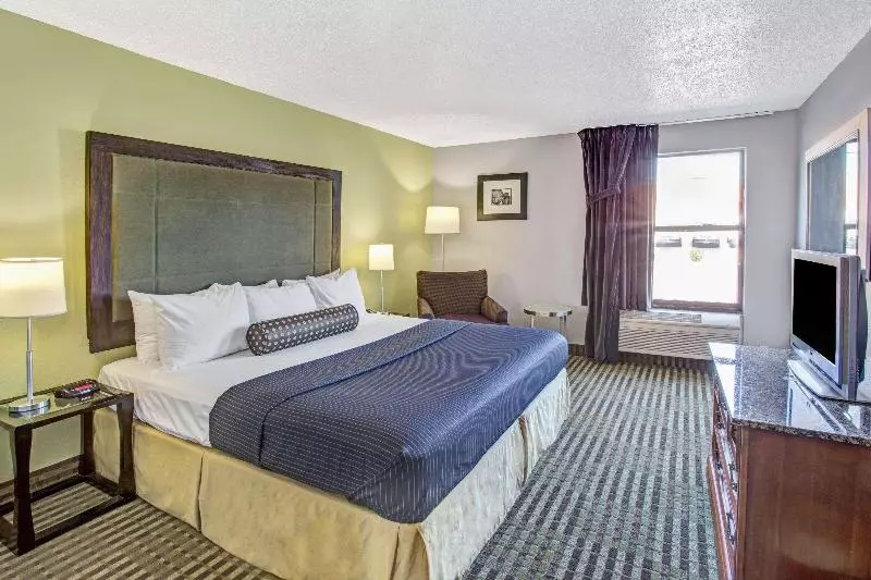 Standard-huone King-vuode, Doubletree By Hilton Hotel Galveston Beach