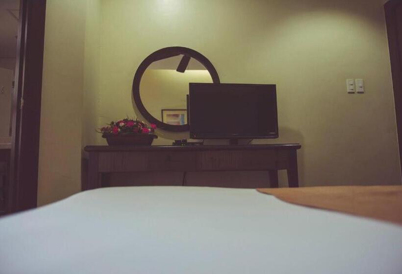 이그제큐티브 룸, El Cielito Hotel   Baguio