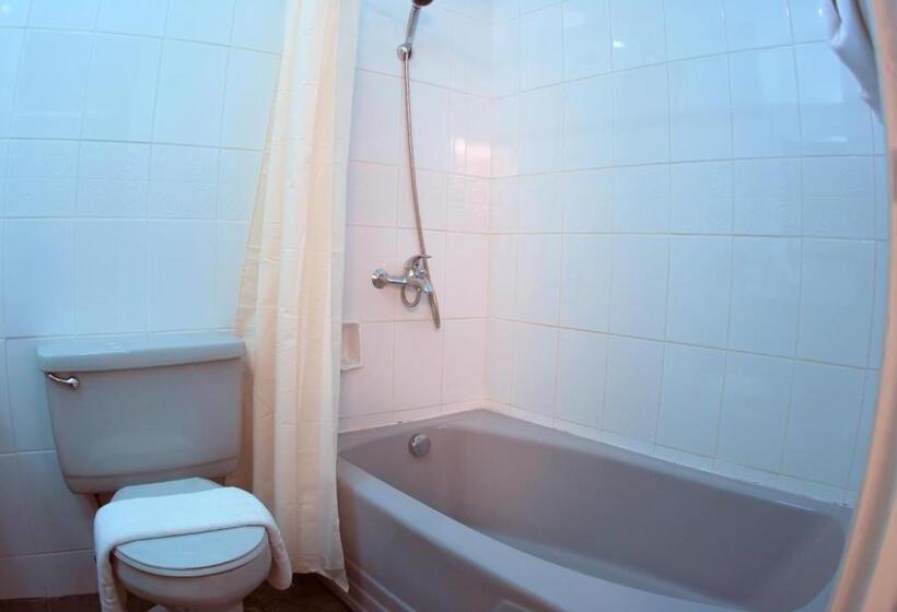 غرفة ديلوكس, El Cielito Hotel   Baguio