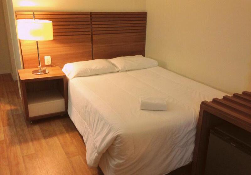 غرفة بريميوم مطلة على المدينة, Four Points By Sheraton Seoul, Guro