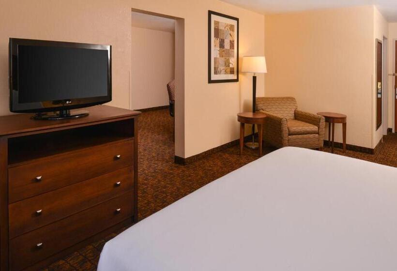 침실 2개 스위트, Holiday Inn Express Morgantown, An Ihg