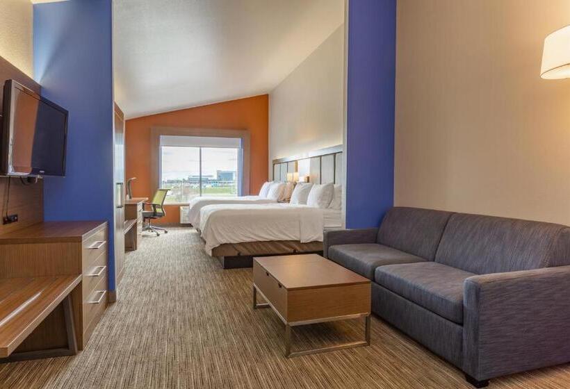 스위트, Holiday Inn Express Rockford Loves Park, An Ihg