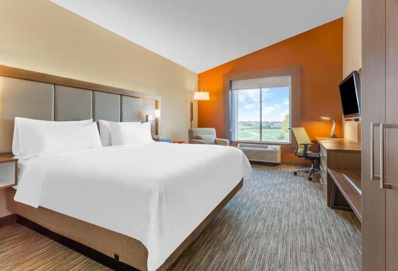 带大床的标准间, Holiday Inn Express Rockford Loves Park, An Ihg