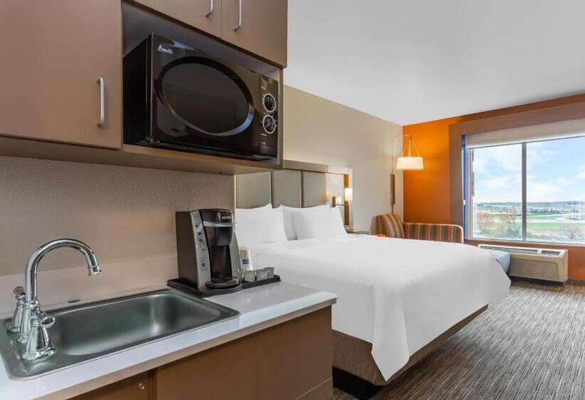 장애인을 위한 스위트, Holiday Inn Express Rockford Loves Park, An Ihg